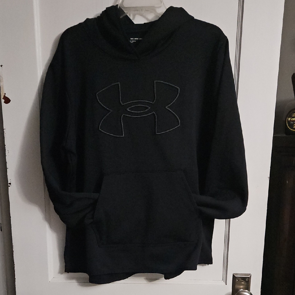 Under Armour Men's Black Pullover Sweater